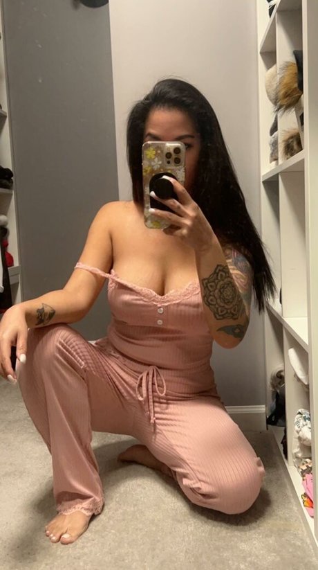 Honeybeenguyen2 leaked onlyfans photos