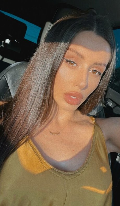 Adalline onlyfans leaked.