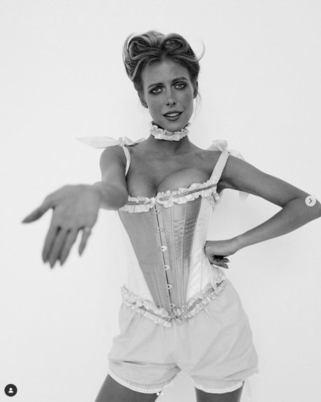 Oxana Streltsova nude only fans