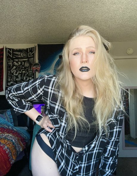 Ghost Romper onlyfans content type