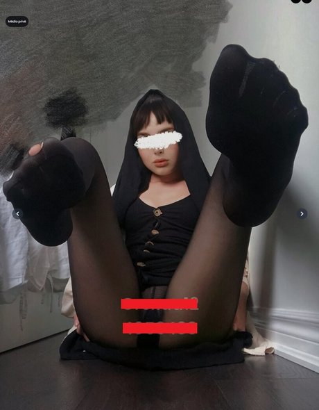 Hur el ain naked onlyfans leaks