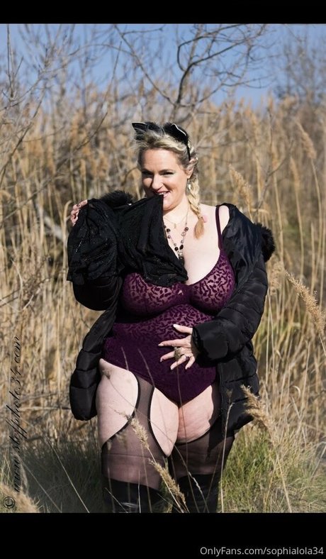 sophialola34 onlyfans leaks naked