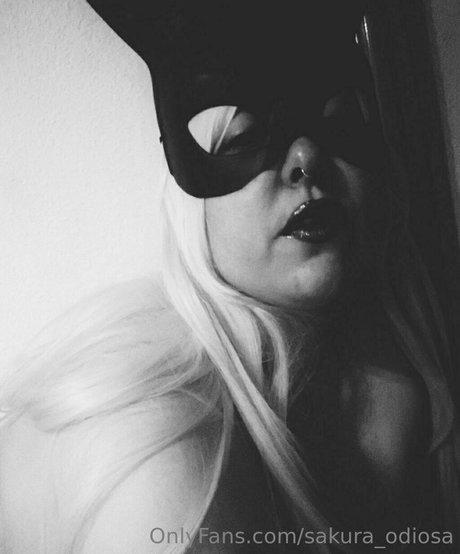 sakura odiosa leaks only fans