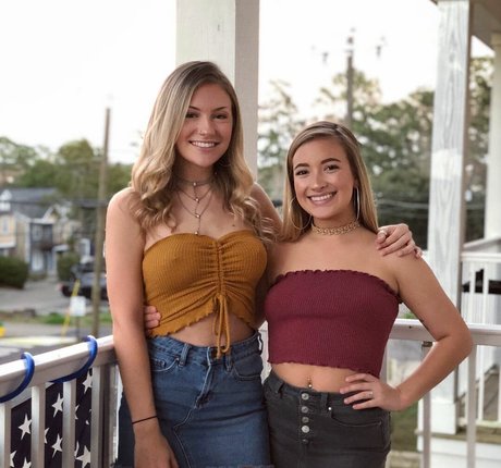 Holly Cloar onlyfans archive