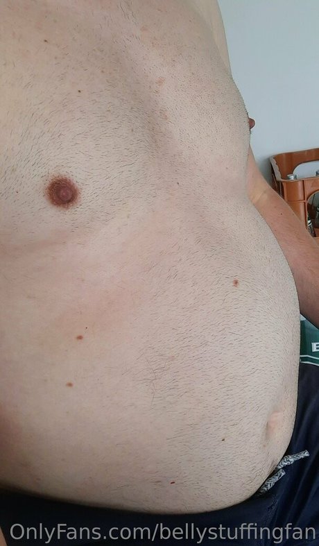 bellystuffingfan onlyfans leaks.