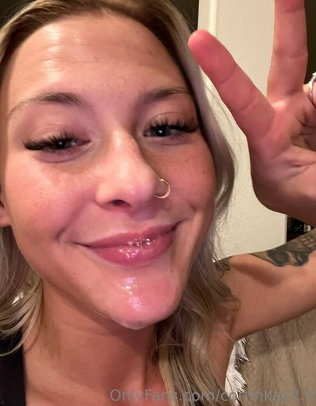 corrinkay2 0 leak only fans