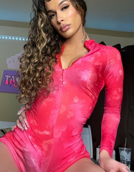 TheBratzWay only fans naked