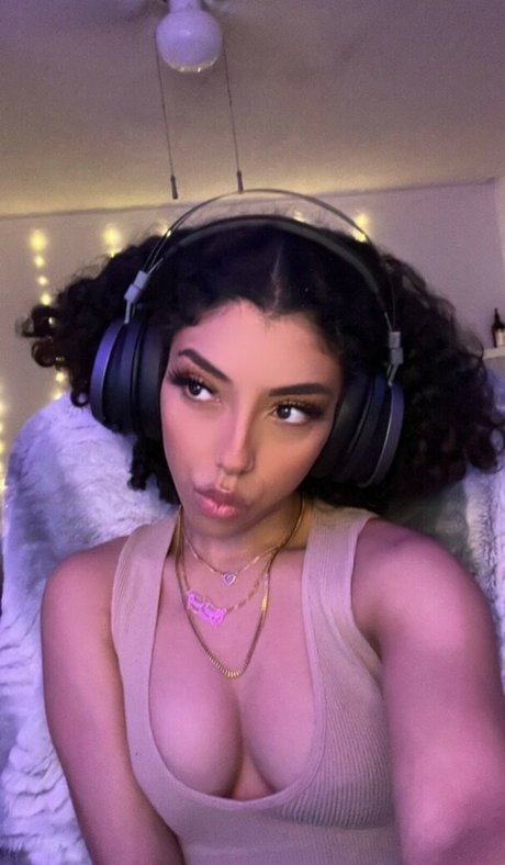 Empress Mirai onlyfans leaked photos