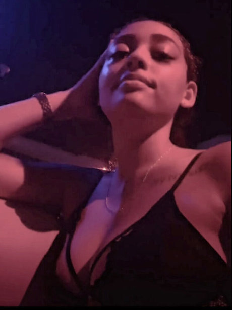 Annaaeeelle sexy onlyfans