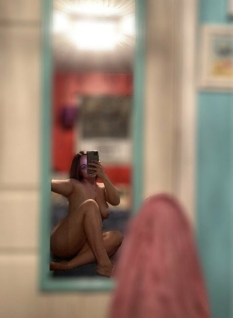 AlexaThickums Profile pic