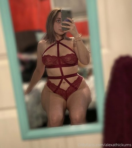AlexaThickums on onlyfans