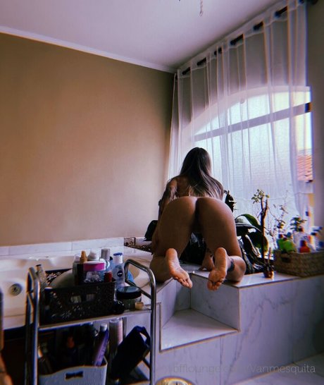 Vanessa Mesquita leaked porn onlyfans