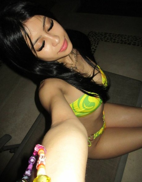 Desiree Montoya onlyfans leajs