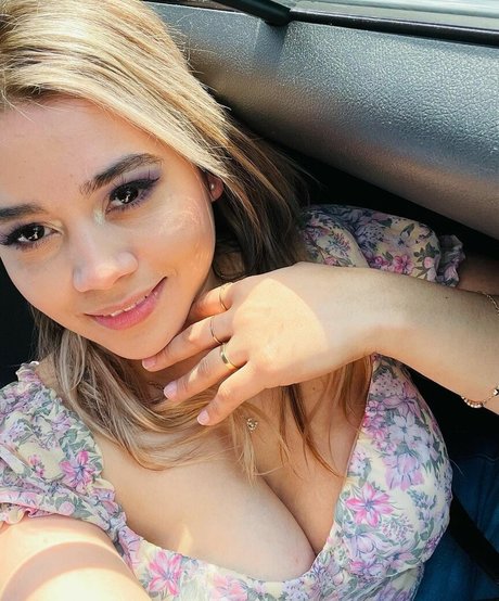 Brisnareyes26 onlyfans free