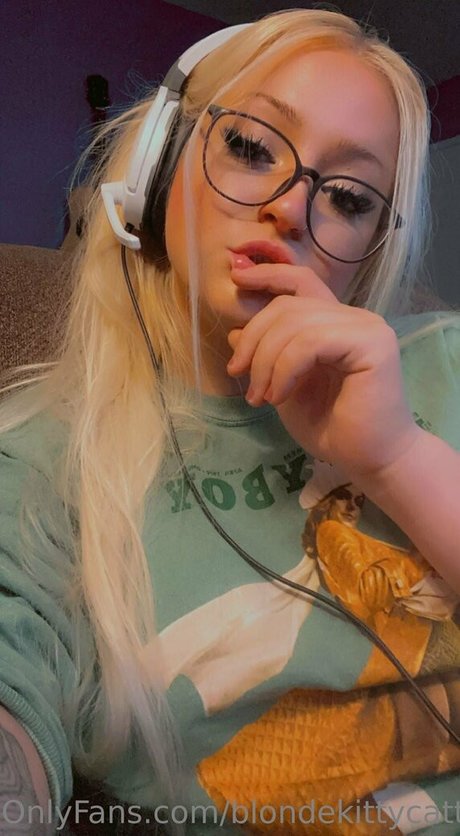 blondekittycattt leaked onlyfans content