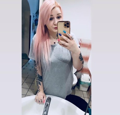 katrina kutiku onlyfans nsfw