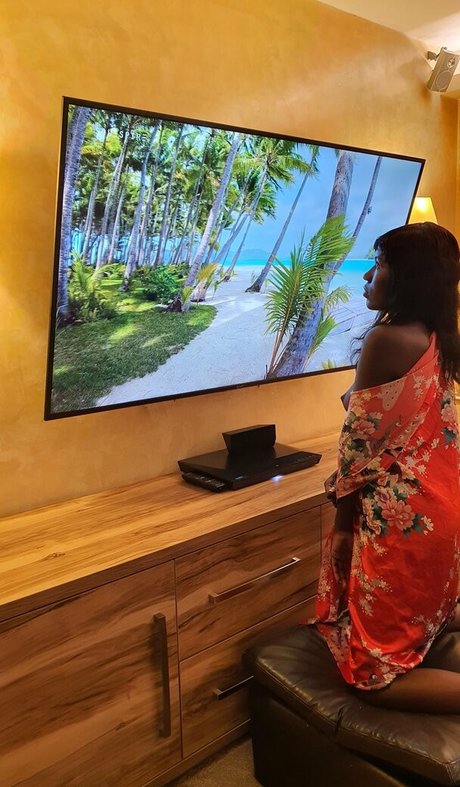 prettycollins leaked nudes onlyfans