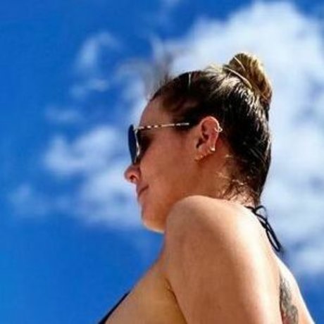 Naomi Schitkovitz porn onlyfans leak