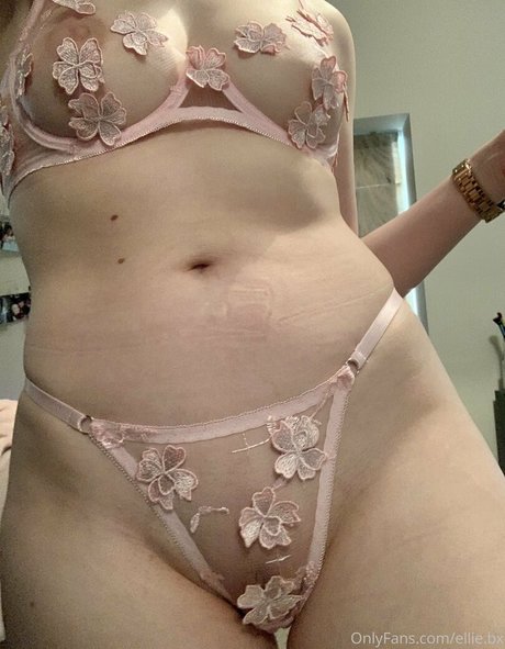 ellie bx onlyfans nude