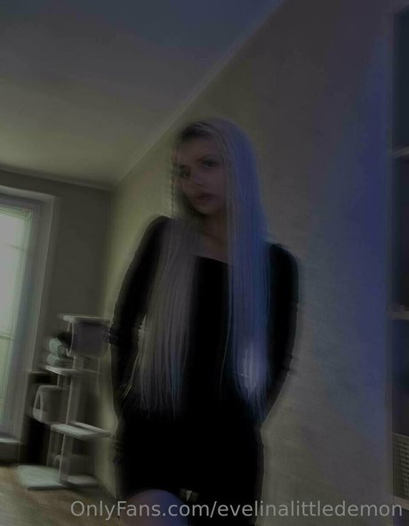 evelinalittledemon onlyfans x