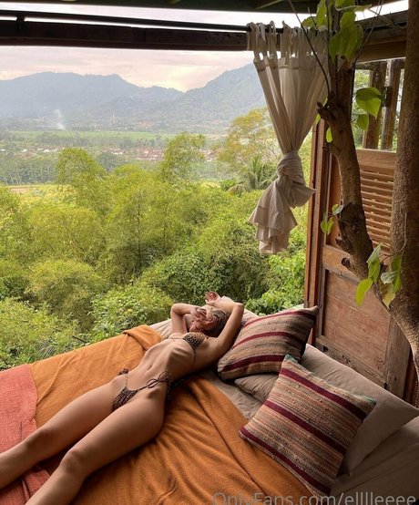 elllleeee onlyfans nude porn