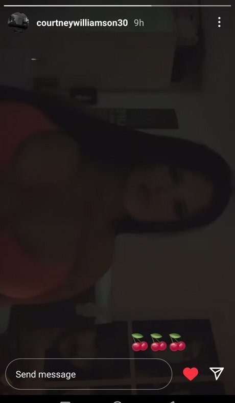 Courtney Williamson onlyfans naked leaks