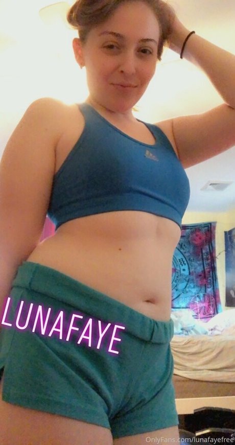 lunafayefree Profile pic