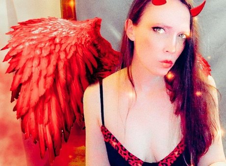 Molly Nova onlyfans nude leaks