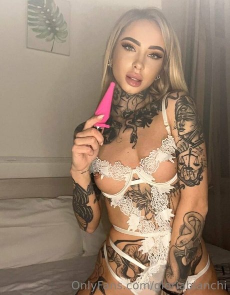 gloriabianchi onlyfans leaked photos