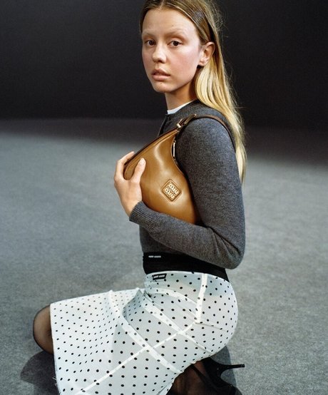 Mia Goth onlyfans picture