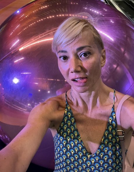 Mommy Di only fans nude leaks