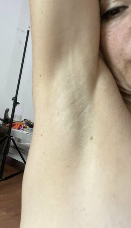 Mommy Di onlyfans pic