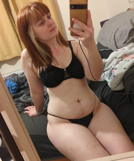constanceflame sexy onlyfans