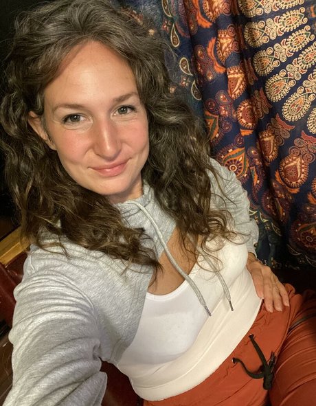 Laineymarie onlyfans post