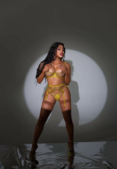 Bella La Femme onlyfans porn