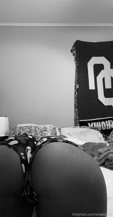 shawty816 nude leak onlyfans