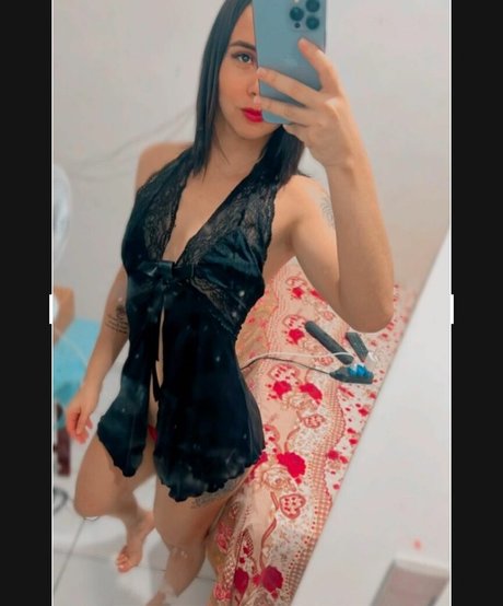 andrezzaeloy_ tits onlyfans