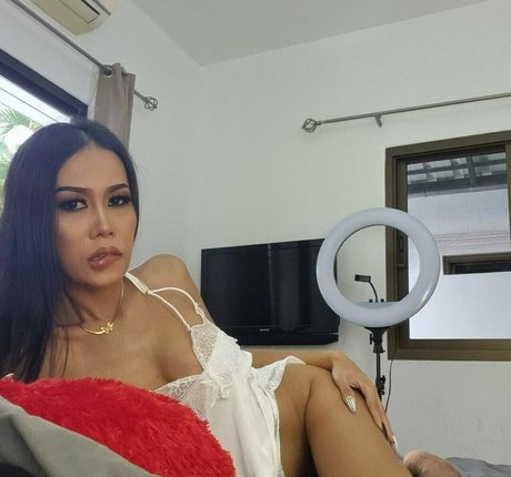 Noki Thai onlyfans nude leaked