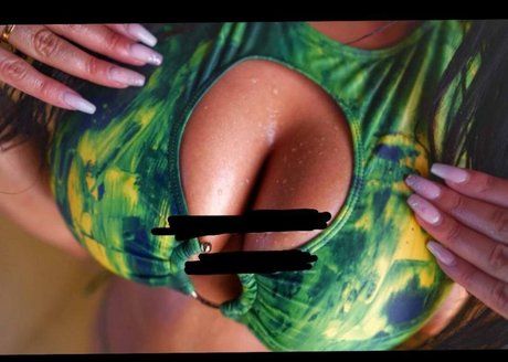 Pinkgeek onlyfans topless