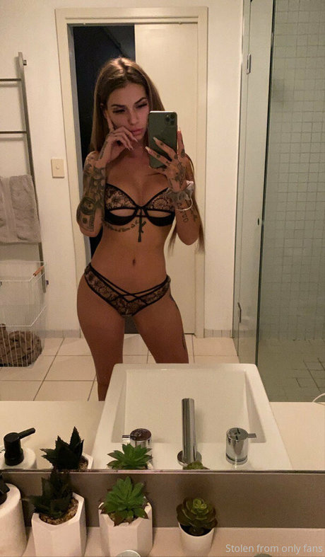 kkrystal galtry naked leaked onlyfans