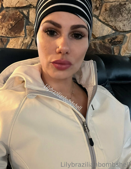 lilybrazilianbombshell onlyfans leak