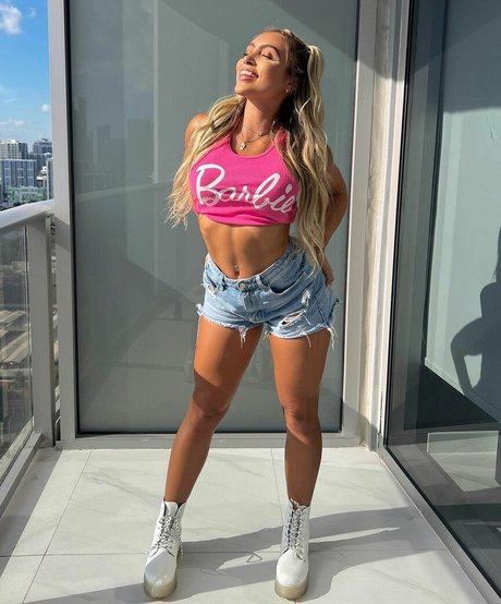 Andrea Paola Carmona leaked onlyfans porn