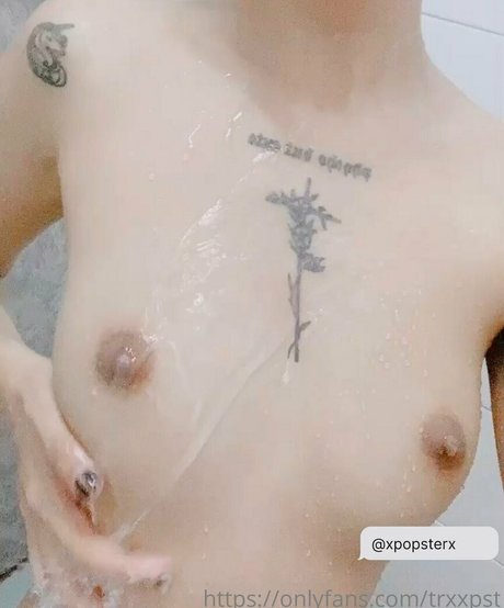 iampopster onlyfans strip