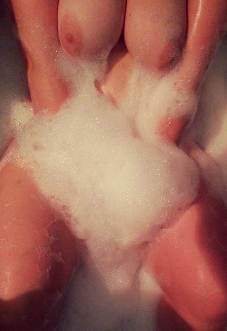 Dasha Kovalenko onlyfans content