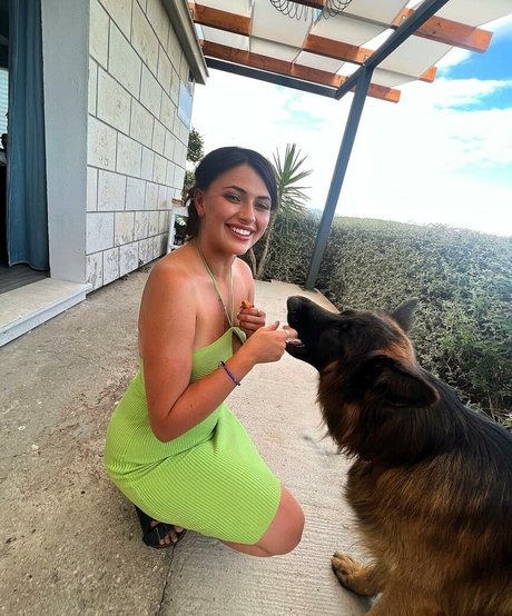 Bec Danaher onlyfans lesk