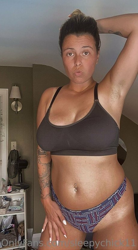 sleepychick11 naked onlyfans
