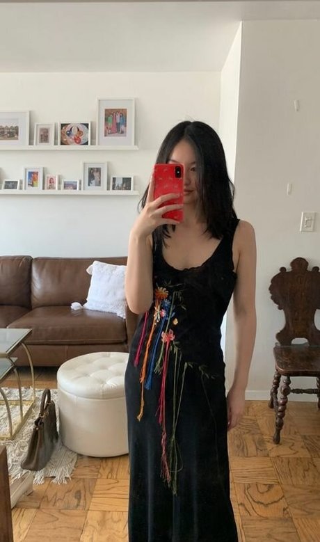 Michaela Zee onlyfans nudes