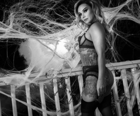 Danielle Harris only fans pics