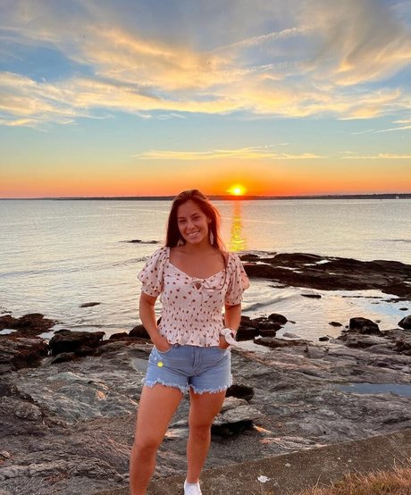 Jordan Rose Schmidt onlyfans pictures