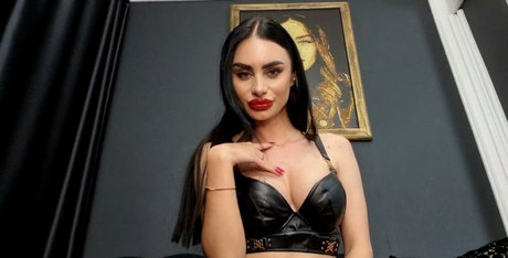 Romanian Mistress onlyfans leaked tits